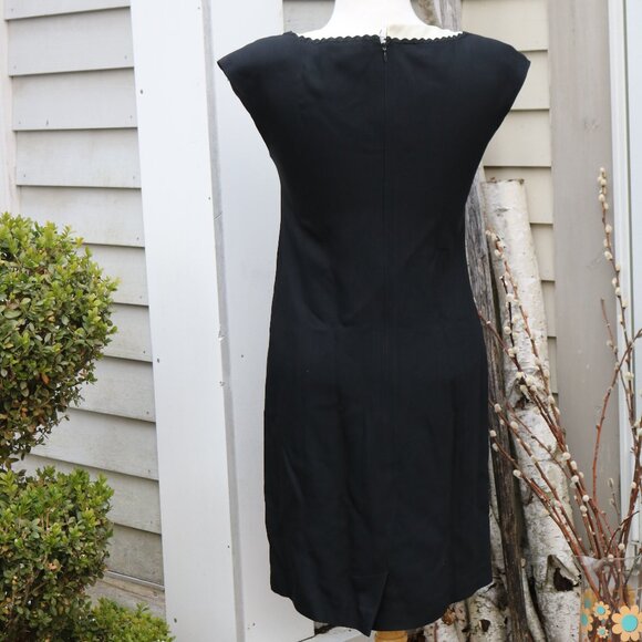 Doncaster Black & White w Ricrac & Seed Bead Trim Cap Sleeve Dress Sz 10 - Picture 5 of 6